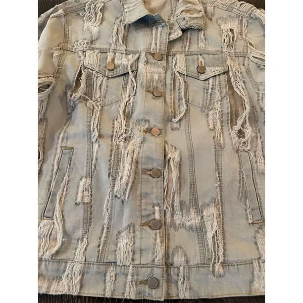True Religion Women's Distressed Denim Jacket Blue Size M Casual Button Front - Image 5