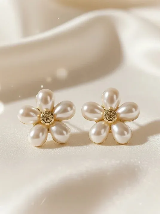 Pearl Flower Stud Earrings Gold - Image 2