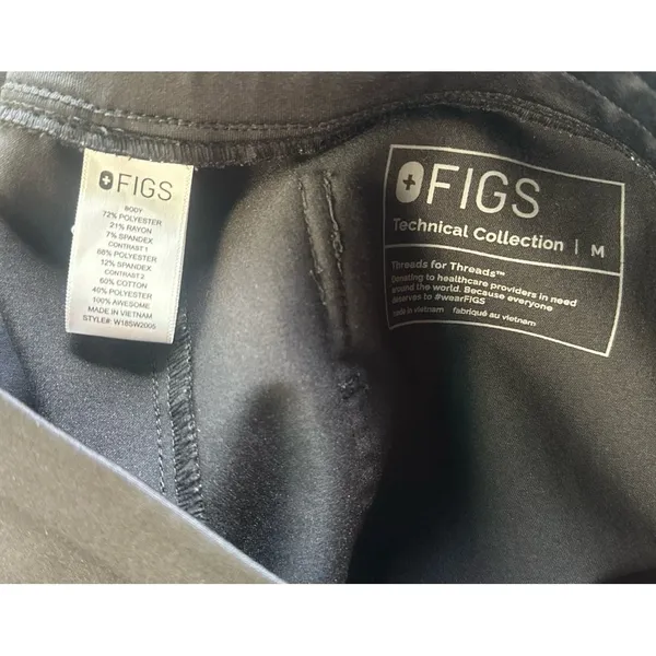 Figs Women's Zamora Jogger Scrub Pants Black EUC SIZE Medium - Image 5