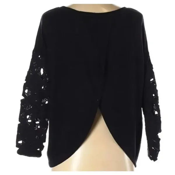 ✨American Eagle Black Crochet Long Sleeves Sz XL Sweater✨ - Image 3