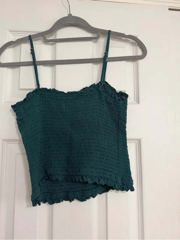 Abercrombie & fitch green smocked tank top ruffle top & bottom size large crop - Image 6