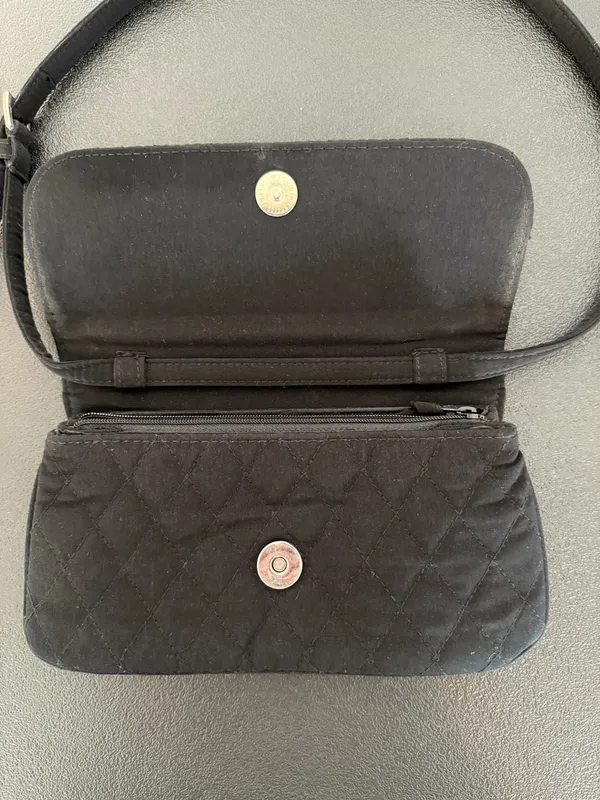 Vera Bradley Quilted Black‎ Microfiber Shoulder Bag - Image 4