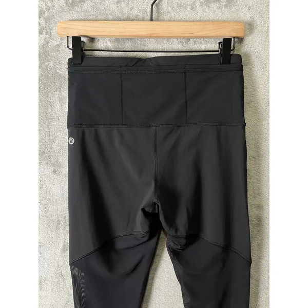 Lululemon Black Mesh Panel Leggings High Rise Athletic Yoga Pants‎ Women’s 6 - Image 2