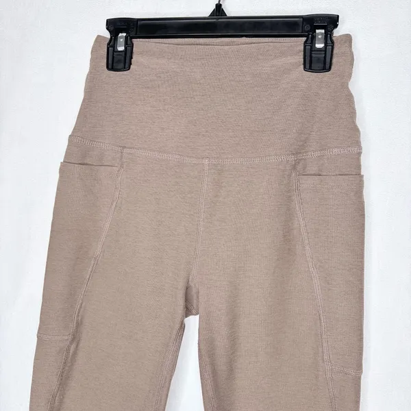 Beyond Yoga Caught In The Midi Leggings - Image 6