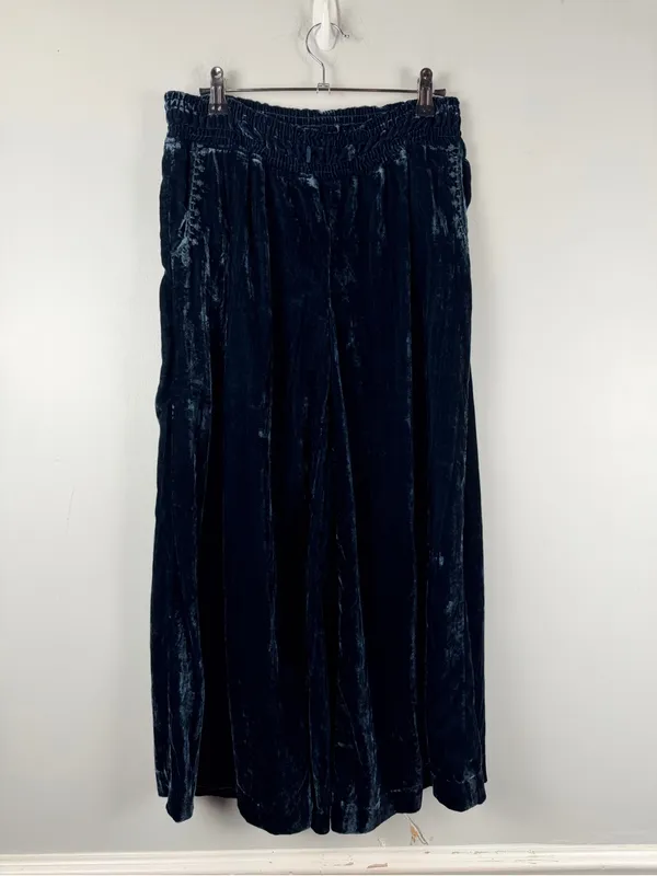 Anthropologie Hei Hei Blue velvet wide leg culottes size XS READ - Image 2
