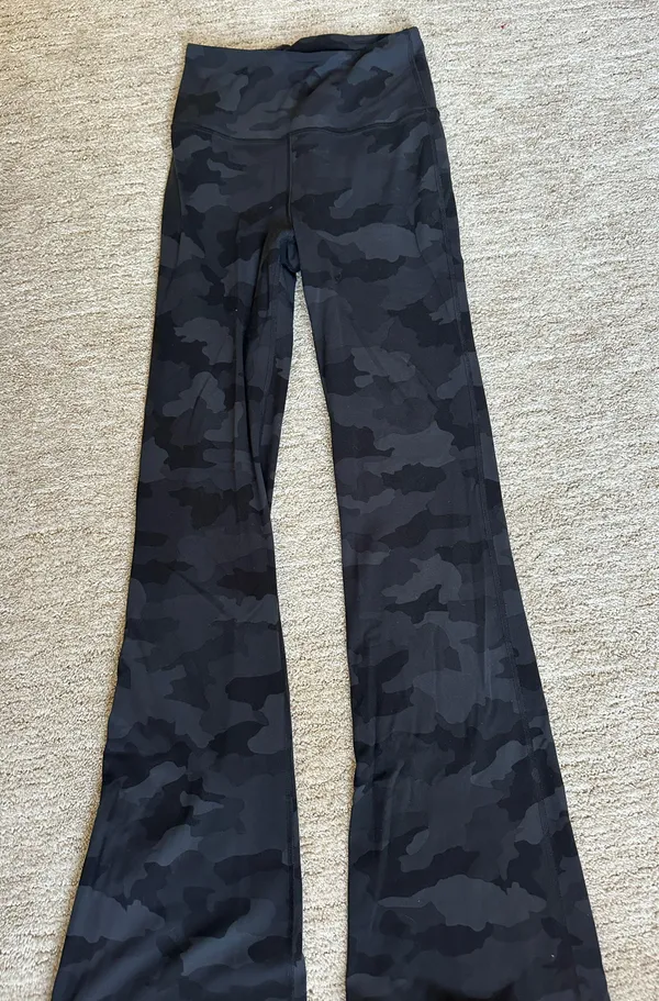 Lululemon Groove Pants Flare Super High-Rise Nulu - Image 2