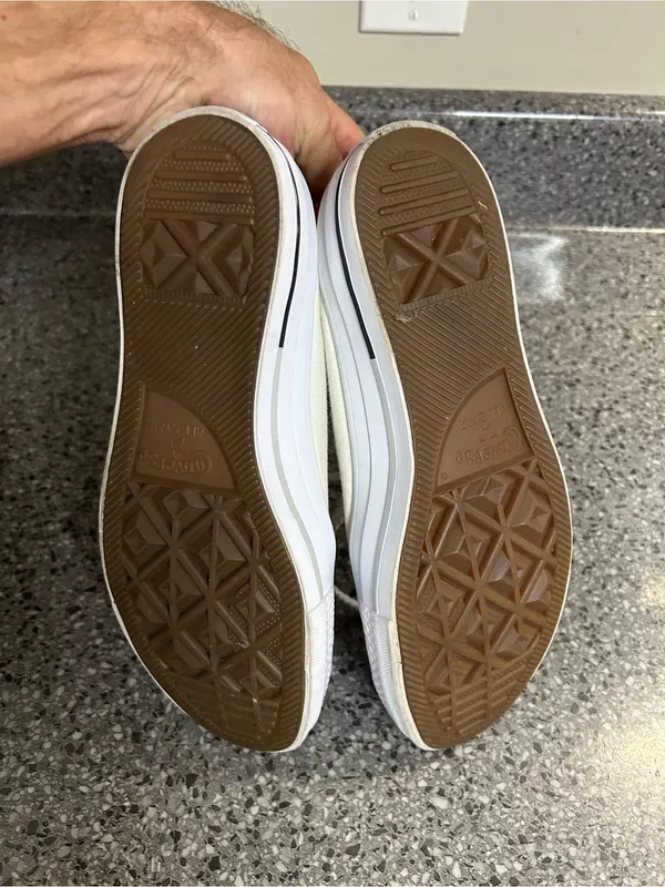 Converse Low-Top Canvas Sneakers in Off-White - Image 10