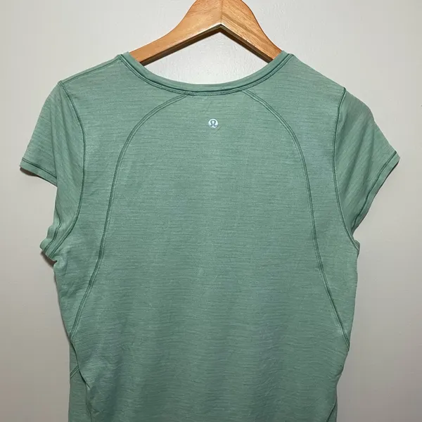 Lululemon Another Mile Short Sleeve Tee - Image 3