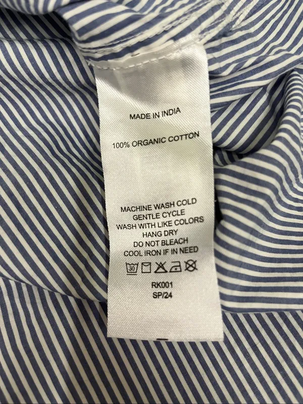 Quince 100% Organic Cotton Poplin button down blue/white stripe shirt size M - Image 4