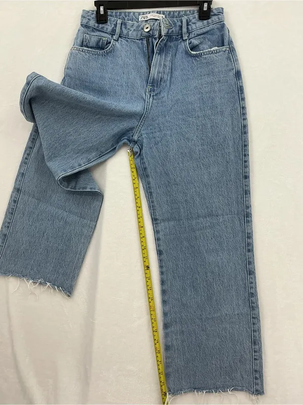 Zara High-Rise Straight Jeans - Light Blue Wash 035 - Image 6