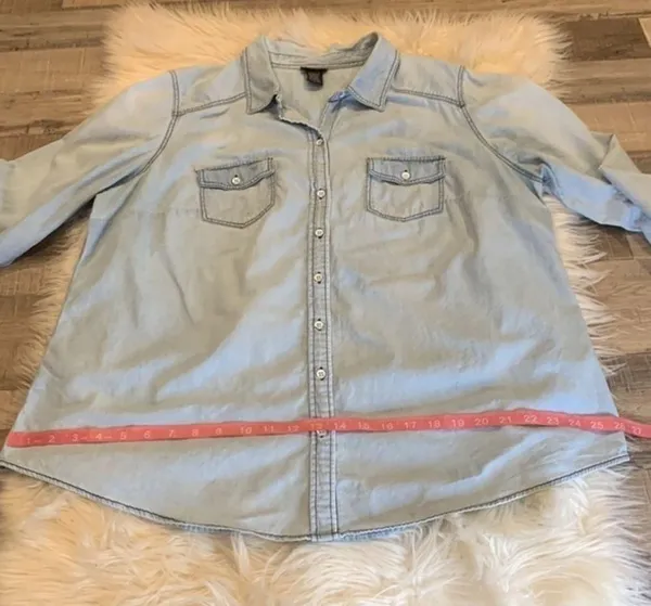 button front chambray shirt size 1 (14/16) - Image 13