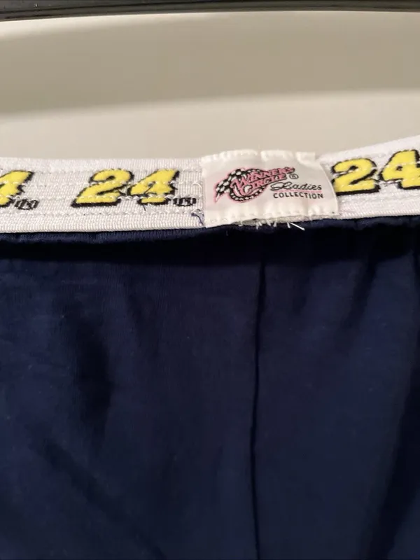Jeff Gordon Nascar Winners Circle Women's Juniors Blue Shorts Size Medium (7/9) - Image 12