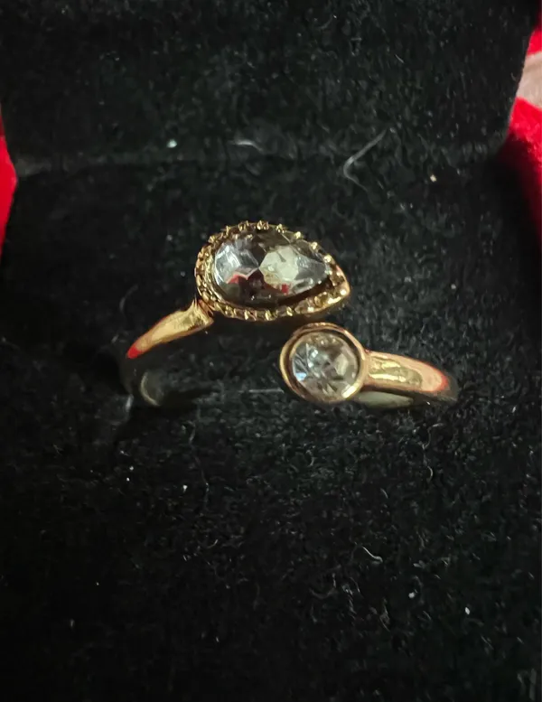 10k Plated with Gorgeous Gemstones Adjustable Ring Size 7 - Image 3