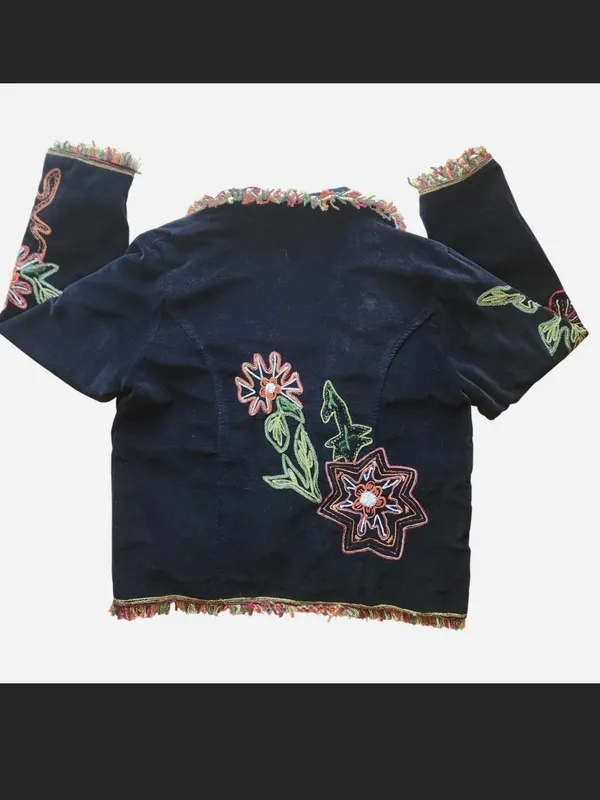 Vandana Black Velvet Embroidered Blazer with Floral Design - Size XL EUC - Image 3
