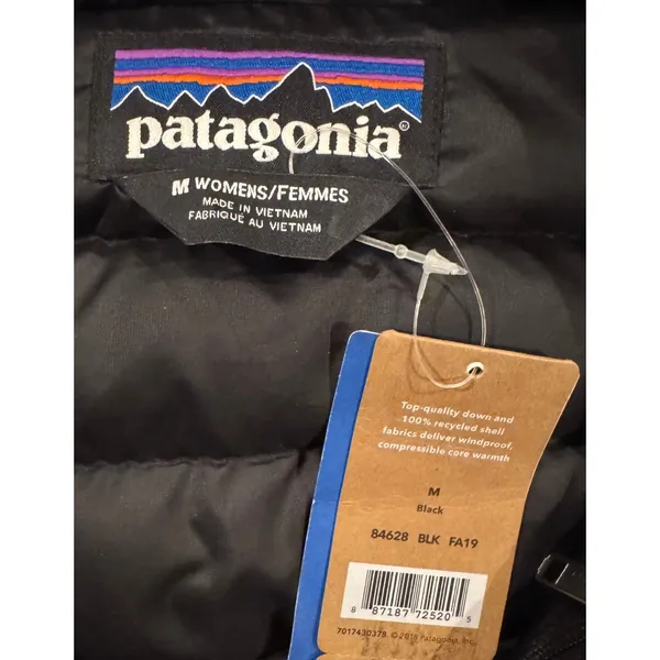 NWT PATAGONIA Women's Down Sweater Vest Size Medium - Image 8