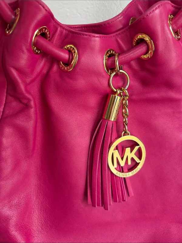 Michael Kors Hot Pink Tassel Tote Bag Purse - Image 3