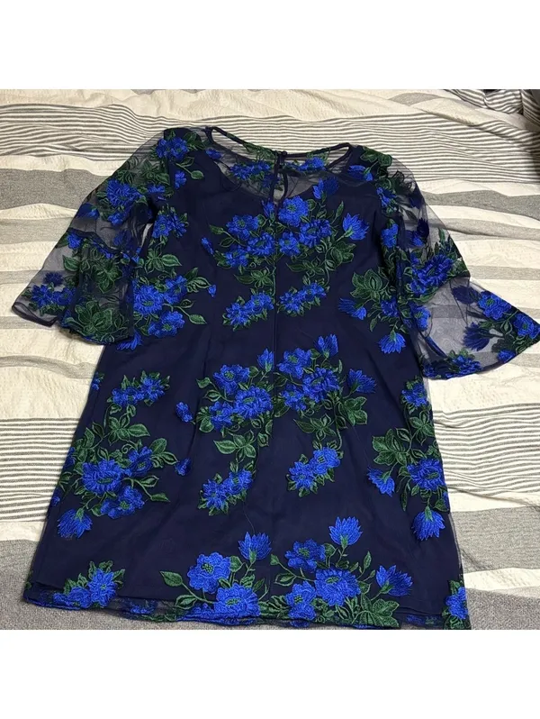 💕NWOT Leslie Fay Navy Dress Blue Floral Embroidered Bell Sleeve Sheath Sheer - Image 6