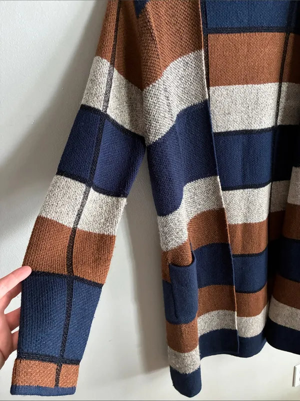 BCX Color Block Long Cardigan Sweater Womens M Open Front Navy Brown Boho Fall - Image 3