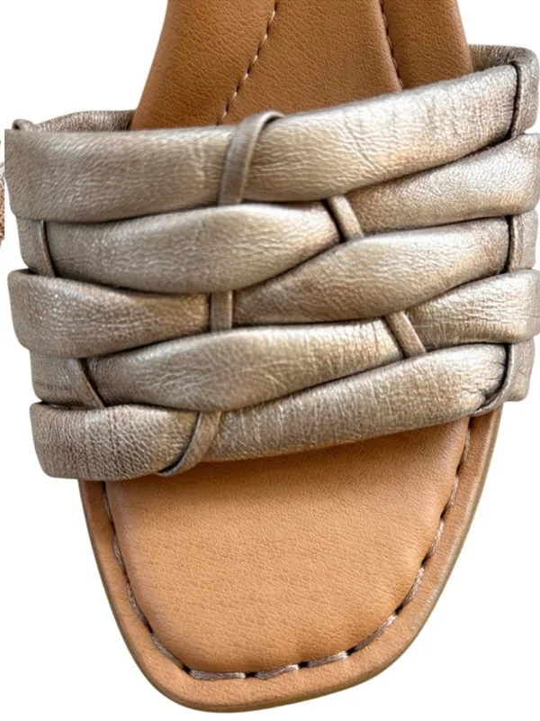 EUC Born Leather Shonie Heeled Sandals Gold Size 8 Retail $130.00 - Image 7