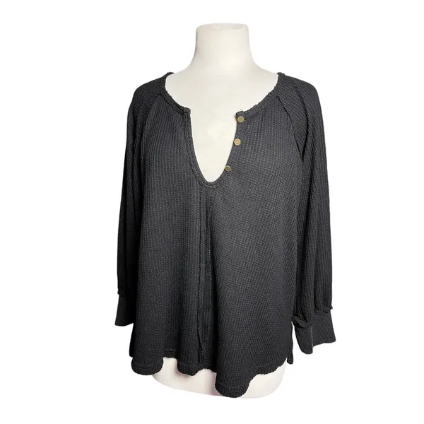 POL Women’sBoho Black Thermal Knit Long Sleeve Split Knick Popover Top - Image 3