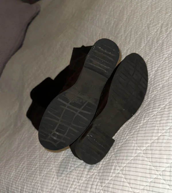 Boots - Image 4