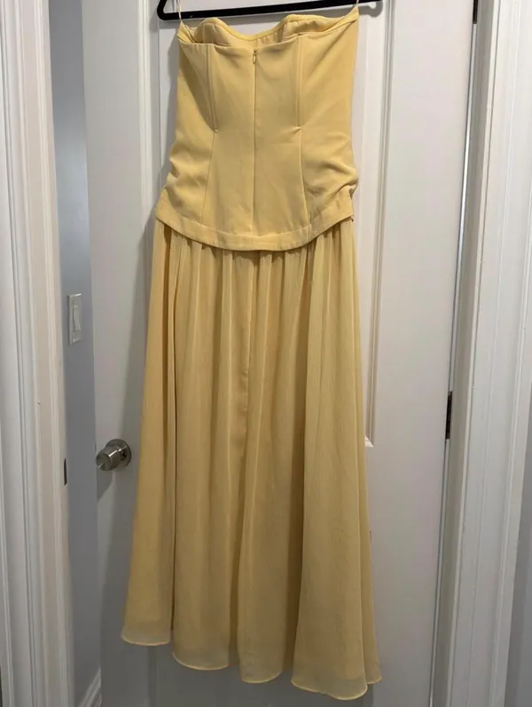 Line & Dot Dress - Image 4