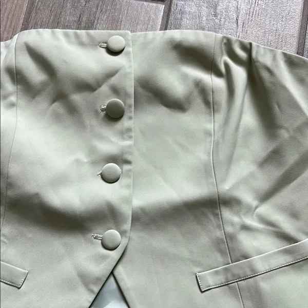 Elegant Cream Strapless Top Green Size 12 - Image 2