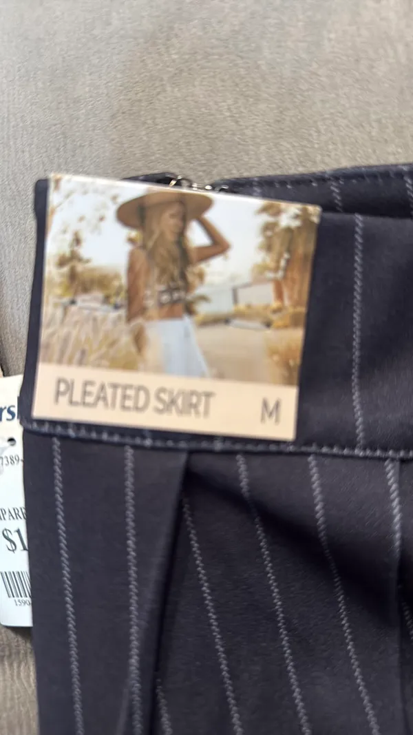 Sincerely Jules Gray and white pinstripe skirt - Image 2