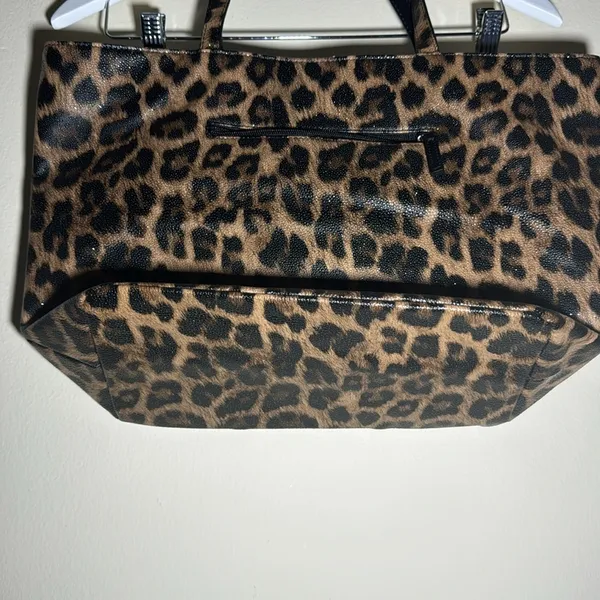 Chico’s Cheetah Tote - Image 3