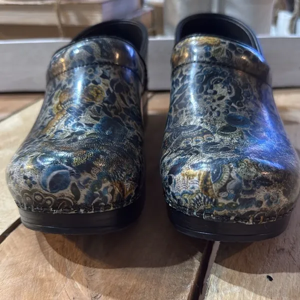 Dansko Professional Patent Leather Clogs 9/39 B86‎ - Image 5