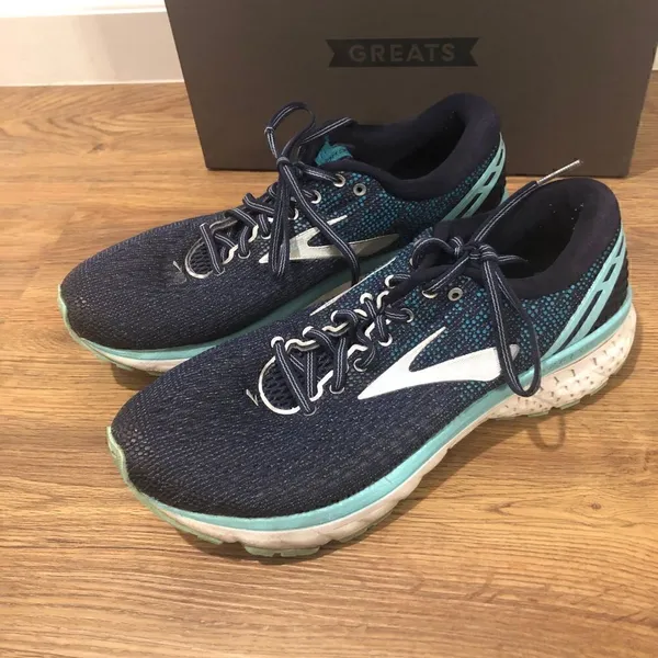 Brooks ghost athletic training running shoes sneakers sz 10 women’s - Image 6