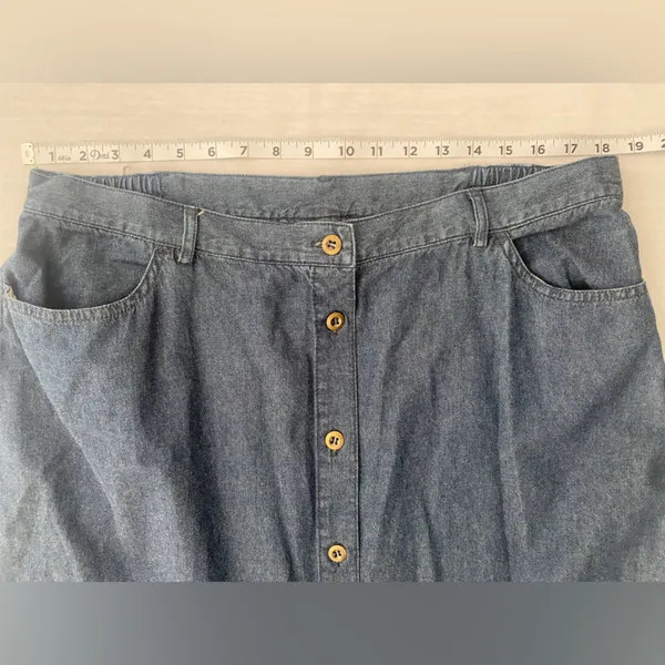 Allison Daley Plus Size Soft Light‎ Blue Denim Buttoned Skirt Size 18W - Image 8