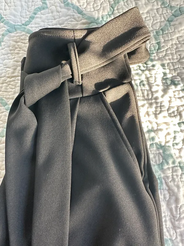 Pretty Little Thing Scuba Tie Waist Cigarette Pants - Image 4