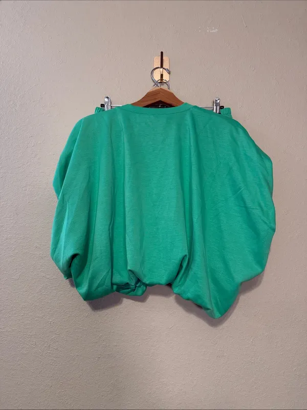 ENTRO Green Bubble Top and Short Size Large NWT - Image 6