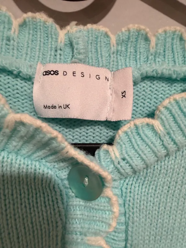 Scallop Edge Cropped Cardigan Sweater - Light Aqua - Image 5