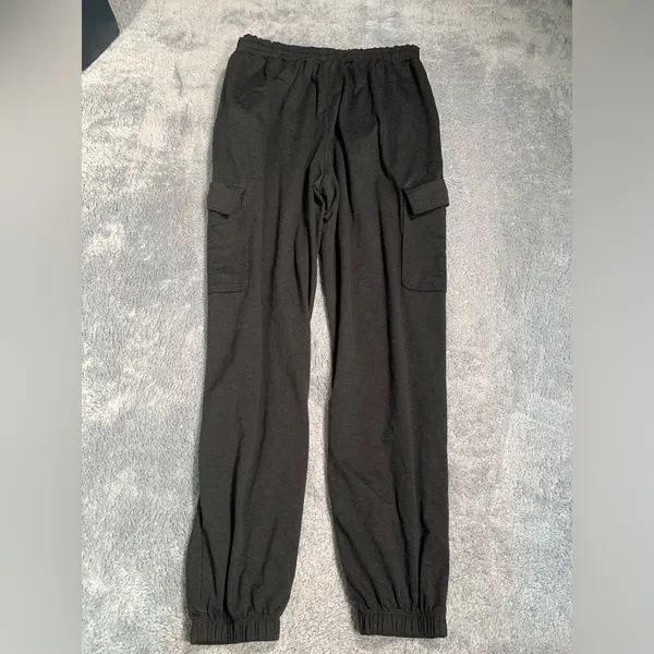 Vuori Black Cargo joggers sweatpants - Image 7