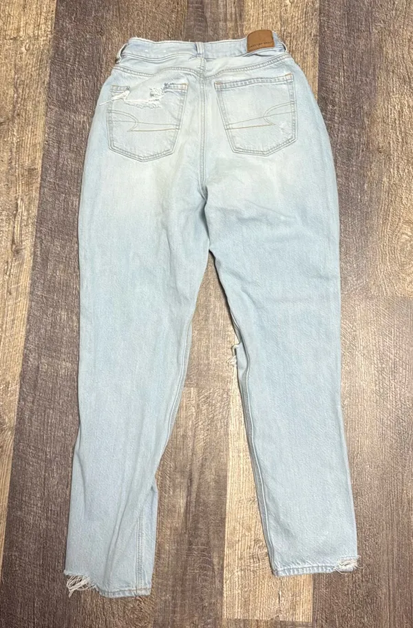 American Eagle Jeans Mom Ripped - Image 2