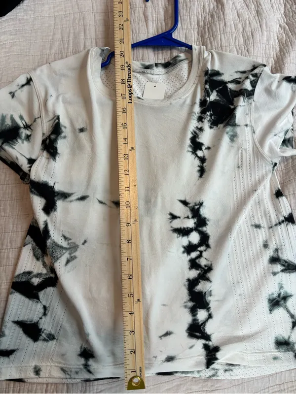 Lululemon Swiftly Tech Short Sleeve 2.0 Tie Dye Marble Black White Crew Neck Tee - Image 5