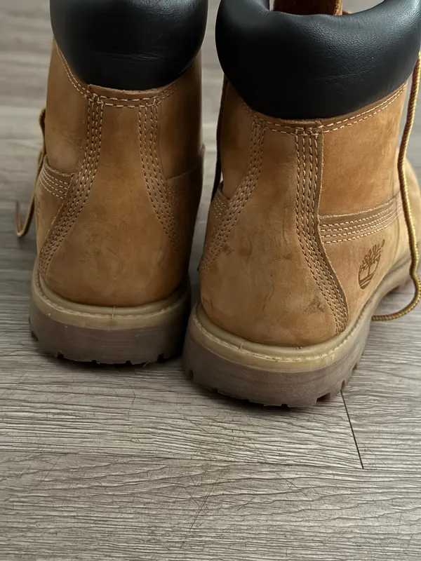 Timberland Waterproof Tan Boots - Image 6