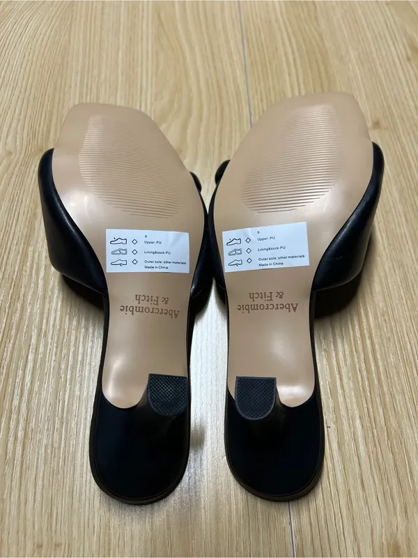 Abercrombie & Fitch Black Padded Crossover Heeled Mules Size 9 - Image 9