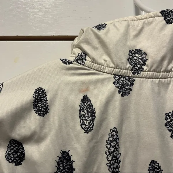 The North Face 1/2 Zip Fleece Patterned Pine-cone Jacket - Image 10