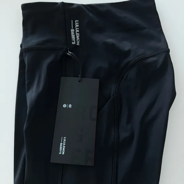 Lululemon Stronger as One High-Rise Short 8" Inseam Lululemon X Barrys Black S6 - Image 9