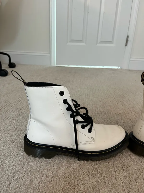 Dr. Martens Dr. Scholl's White - Image 9