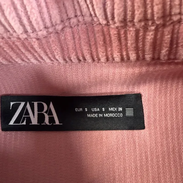 ZARA Women's Small Pink Corduroy Button Front Cropped Shacket Jacket Pockets - Image 4