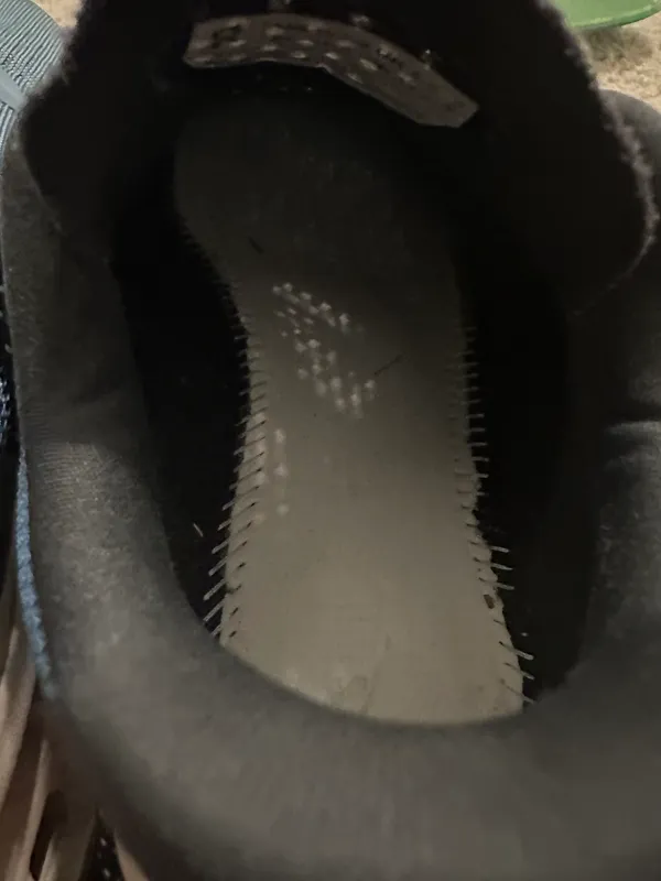 On Cloud Shoes - Image 7