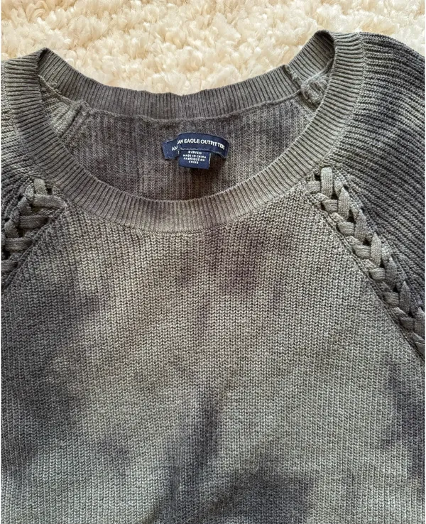 American Eagle Sweater - Image 3