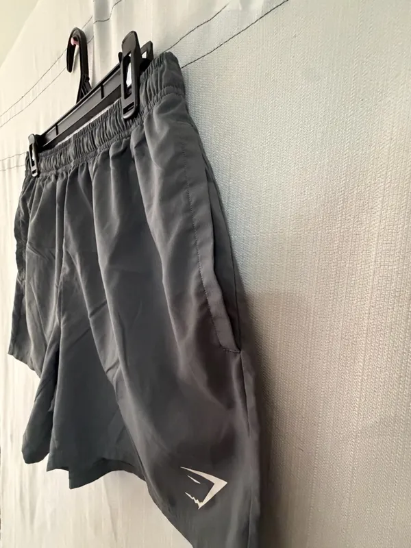 Gymshark Gray Athletic Running Shorts Women’s Size M Excellent Condition(A553) - Image 6