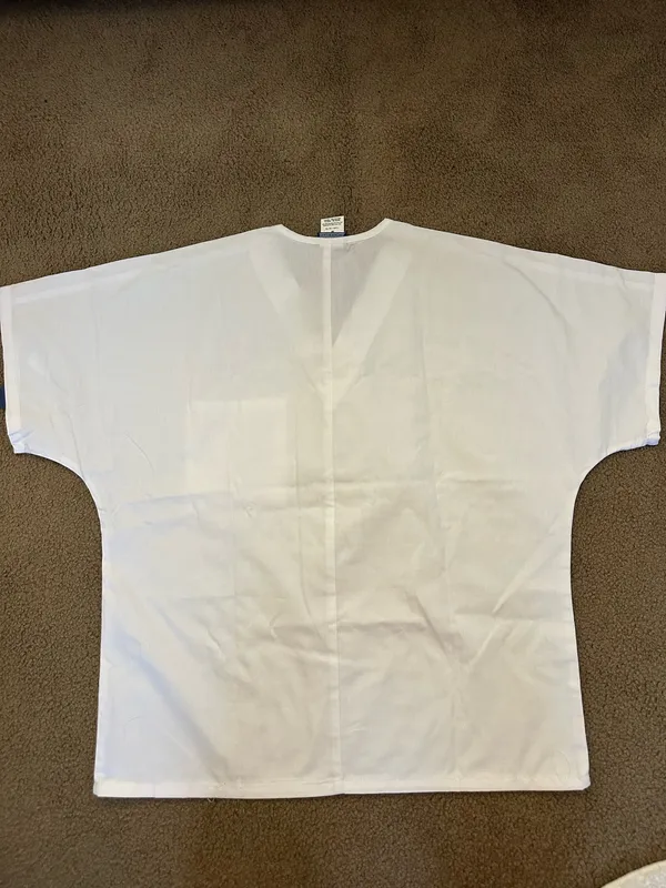 Cherokee White Scrub Top - Image 2