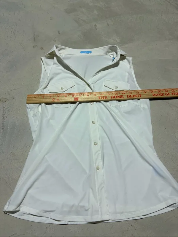 J. McLaughlin Sleeveless Button - Image 6