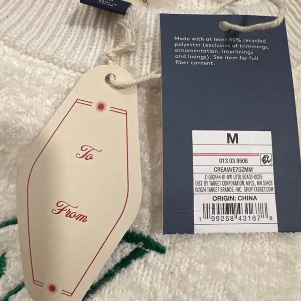 Universal Threads S131. white fuzzy sweater Size M - Image 5